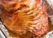 Master The Art Of Baking A Juicy Spiral Ham: A Beginner-Friendly Guide!