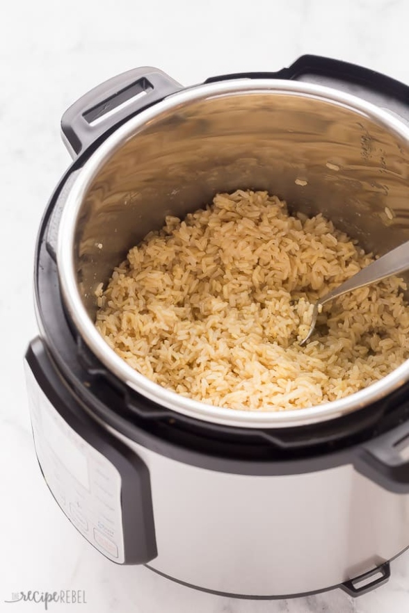 Easy Peasy: How To Cook Brown Rice In A Rice Cooker Like A Pro