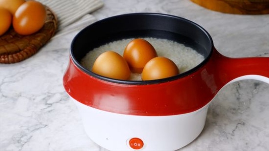 How To Boil Eggs In A Cooker: The Easy-Peasy Guide For Perfectly Cooked Eggs!