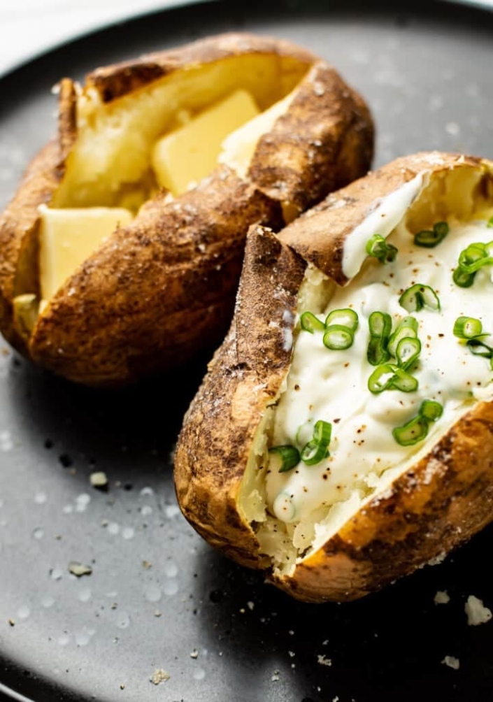 Speedy Spuds: Quick And Easy Ways To Cook A Baked Potato In No Time!