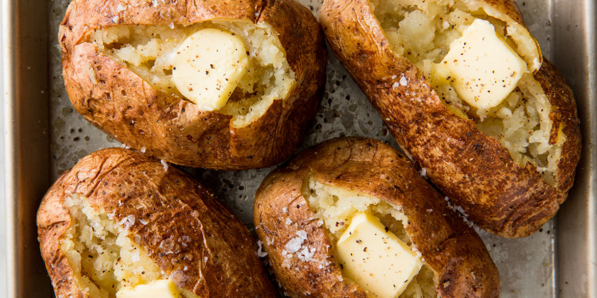 Golden Crispy Goodness: Mastering The Art Of Baking The Perfect Potato In Your Oven